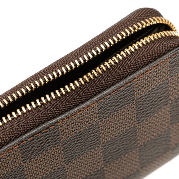 LOUIS VUITTON Brown Damier Wallet - Picture 5 of 11